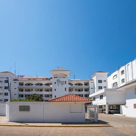 Torreblanca Beach Hotel And Suites Guayabitos - Desayuno Y Comida Incluido 瓜亚比托斯 外观 照片