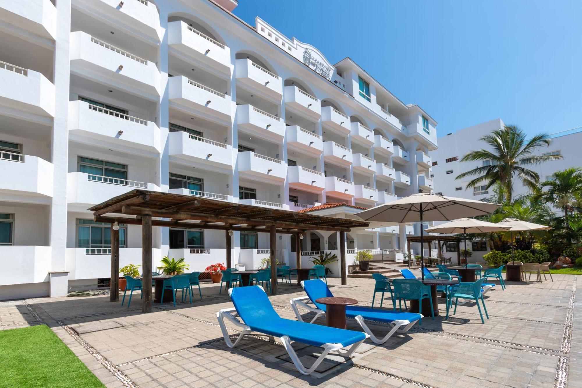 Torreblanca Beach Hotel And Suites Guayabitos - Desayuno Y Comida Incluido 瓜亚比托斯 外观 照片